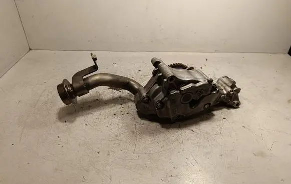 Lancia Thema Oil pump 180039404