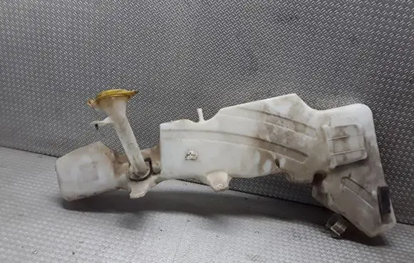 Nissan Navara D40 Windshield washer fluid reservoir/tank 28910EB50