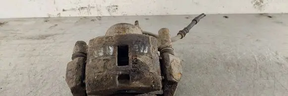 Nissan Primera Front brake caliper