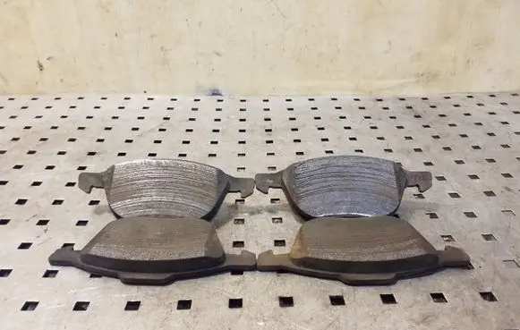 Ford Focus Brake pads (front) 