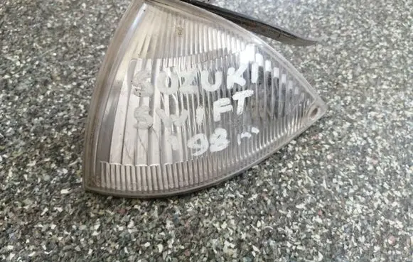Suzuki Swift Cultus Front indicator light