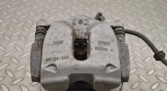 BMW 5 G30 G31 Front brake caliper 53390A