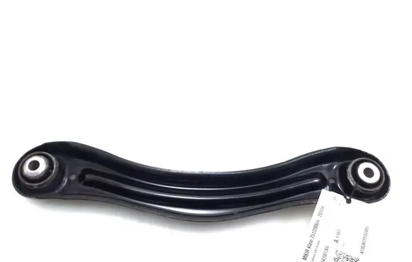 Mercedes-Benz R W251 Rear control arm A1643501306