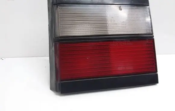 Volkswagen PASSAT B3 Tailgate rear/tail lights 333945108
