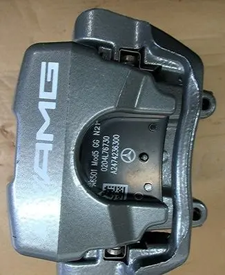 Front brake caliper