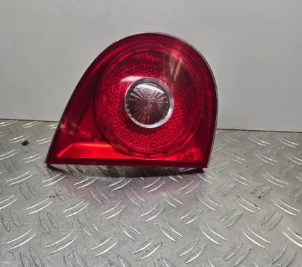 Volkswagen Golf V Tailgate rear/tail lights 028500102A