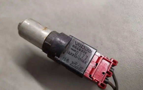 Volvo 850 ABS brake wheel speed sensor 6849311 10071111461