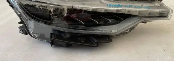 Maserati Levante Headlight/headlamp 06701595360 IT50140750