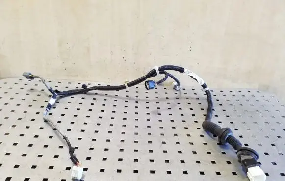 Honda CR-V Rear door wiring loom 32754T1GE200