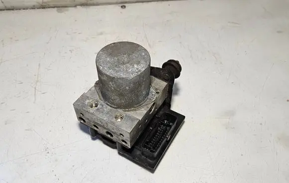 Audi A4 S4 B8 8K ABS Pump 8K0614517EE 0265236345