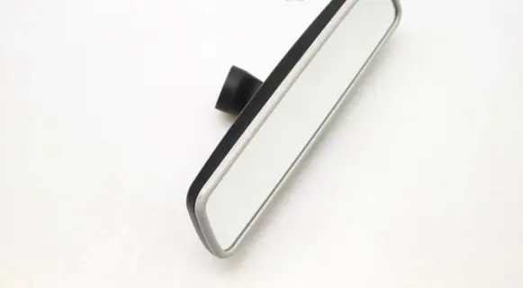 Volkswagen Tiguan Rear view mirror (interior) E1021065