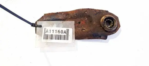 Opel Zafira A Radiator mount bracket 