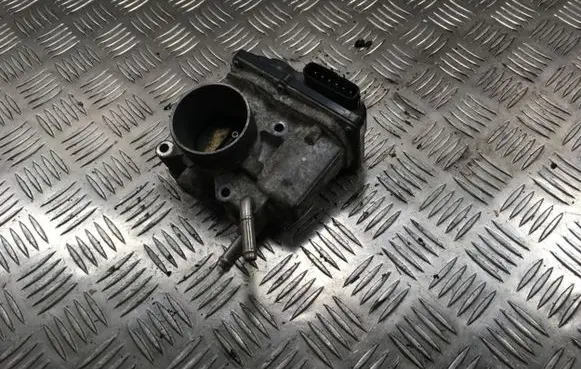 Ford Focus Throttle valve 22030D02 6G13 00557