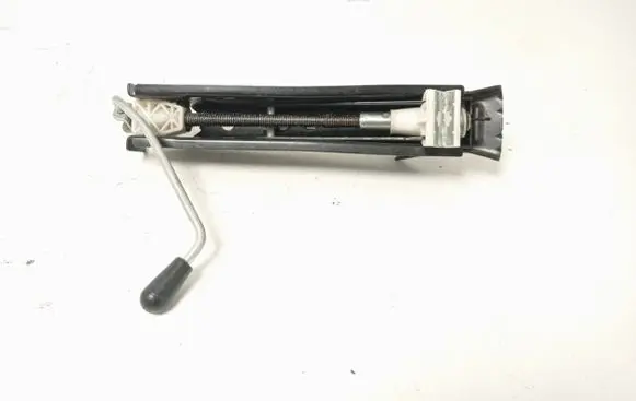 Volkswagen Polo V 6R Lift Jack 6R0011031L