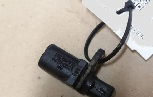 Ford Focus ABS rear brake sensor 3M5T2B372BO 10071162203