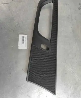 Volvo XC60 Front door card panel trim 31426953 32237529