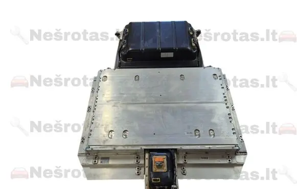 Mercedes-Benz EQA Hybrid / electric car battery A2433408002 A2433408202 EB330