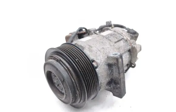 Nissan Qashqai Air conditioning (A/C) compressor (pump) 926004EB0A
