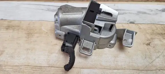 Steering wheel lock