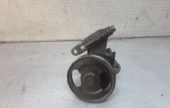 KIA Rio Power steering pump 