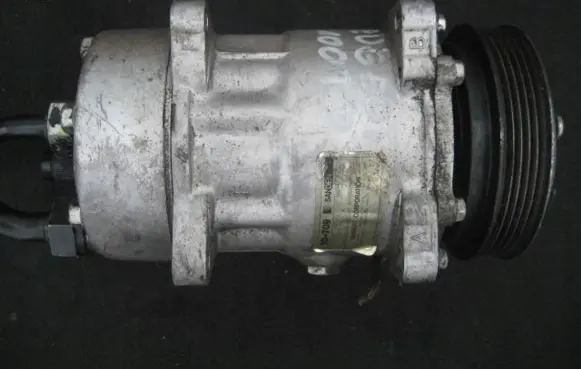 Renault Espace III Air conditioning (A/C) compressor (pump) SD709
