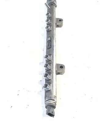 Volvo XC60 Fuel main line pipe 30777759 0445215025 010175L3