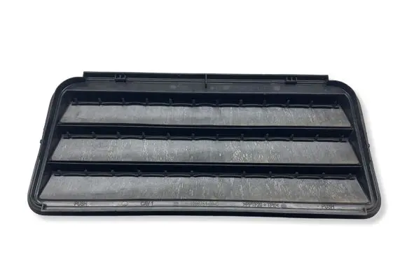 Tesla Model Y Quarter panel pressure vent 109875100C