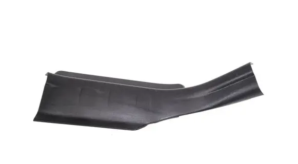 Suzuki Grand Vitara II Rear sill trim cover 7617065J0