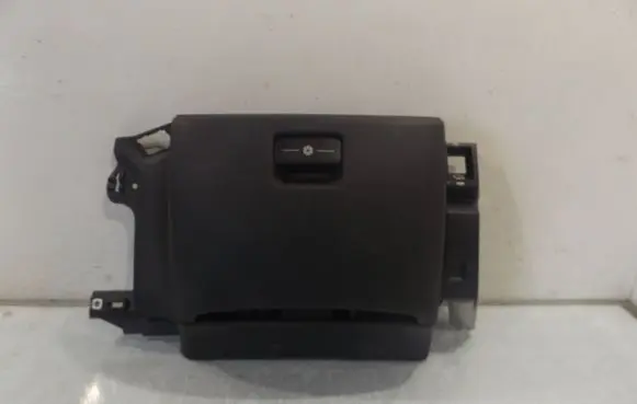 Citroen C4 Grand Picasso Glove box