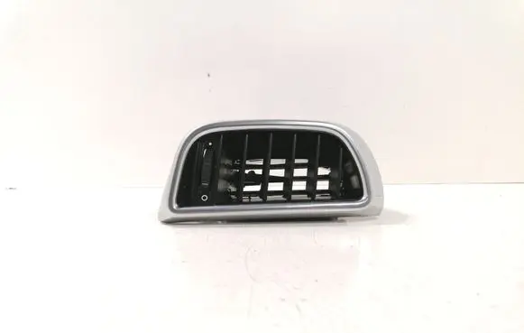 Porsche Cayenne (92A) Rear air vent grill 7P5819203
