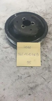 Audi A6 S6 C6 4F Water pump pulley 06E121031B