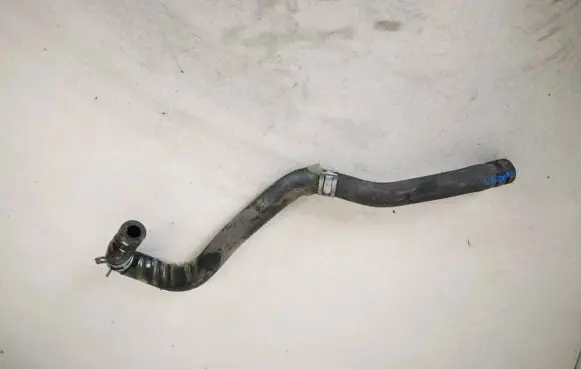 Toyota Avensis T250 Engine coolant pipe/hose