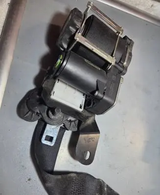 BMW X5 F15 Front seatbelt 628460700D P063A72425