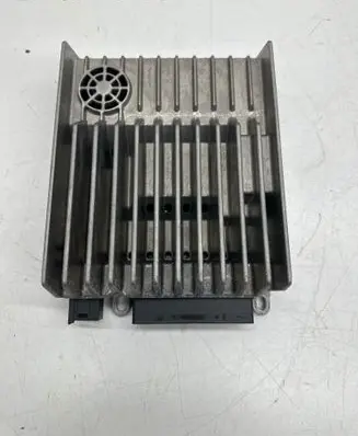 Mercedes-Benz CLS C218 AMG Sound amplifier A2129005213