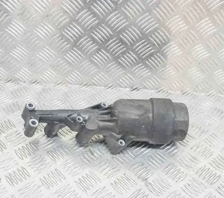 Mercedes-Benz Sprinter W906 Oil filter cover 70321178