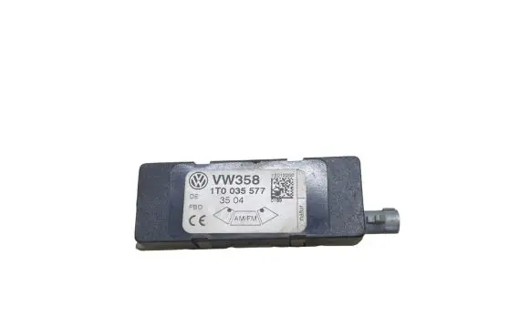 Volkswagen Touran I Antenna control unit 1T0035577 3504 VW358
