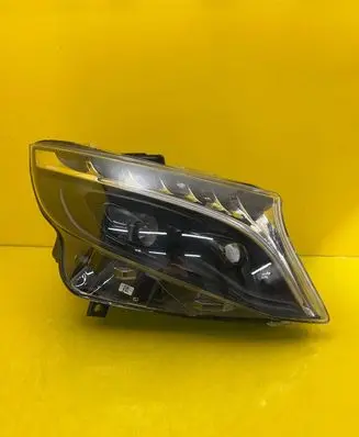 Mercedes-Benz V Class W447 Headlight/headlamp A4479063301