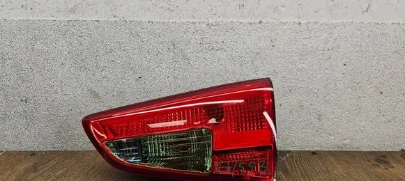 KIA Ceed Tailgate rear/tail lights 92404A23