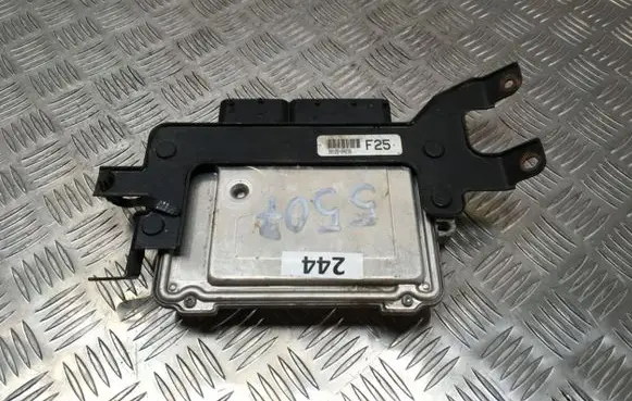 Hyundai i40 Engine control unit/module 391252A235