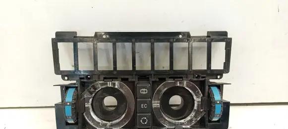 Mercedes-Benz E W124 Climate control unit 1248303885 9140010183 A1248303885