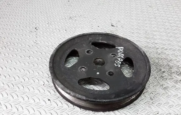 Nissan Primera Water pump pulley 