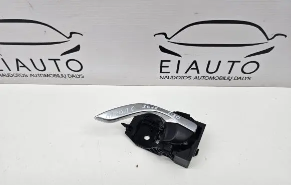 Mazda 6 Front door interior handle T8315 KD53