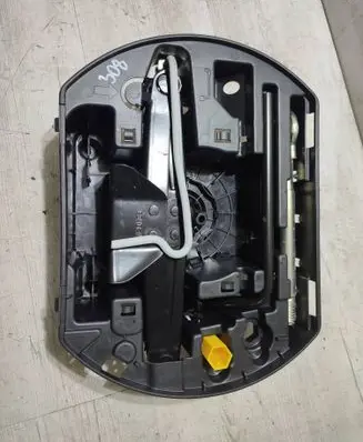 Peugeot 308 Spare wheel section trim 