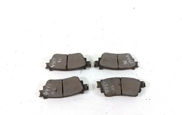 Mitsubishi Eclipse Cross Brake pads (rear) 4605B989