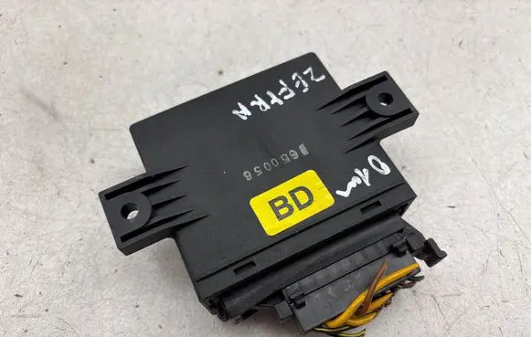Opel Zafira A Light module LCM 09135156 2X40082X10 410203013003