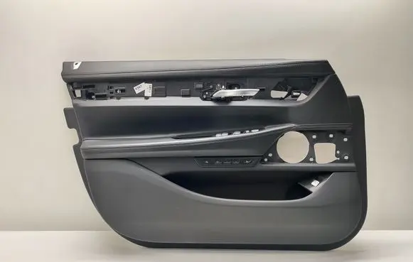 BMW 7 G11 G12 Front door card panel trim 105851304 105404482 9382503