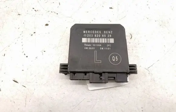 Mercedes-Benz C W203 Door control unit/module A2038206526 2038206526