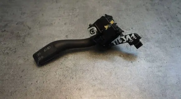 Audi TT TTS Mk2 Indicator stalk 8P0953513A