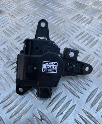 KIA Xceed A/C air flow flap actuator/motor EA1F0-EDFAD02