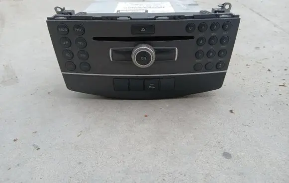 Mercedes-Benz C W204 Audio system kit A2049007202